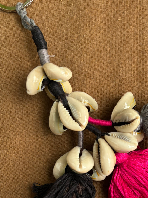 Grey Mystique Cowrie Keychain- 1 pc