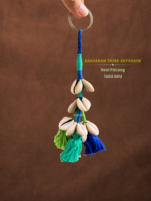 Neel Patang Cowrie Keychain- 1 pc
