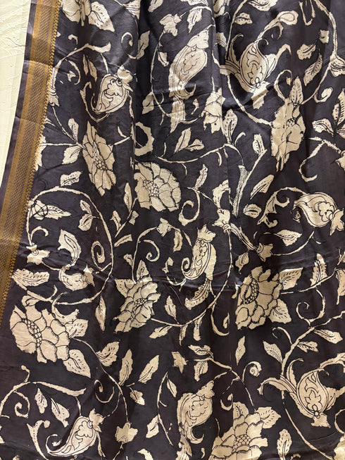 Black Pen Kalamkari Dupatta with Zari Border