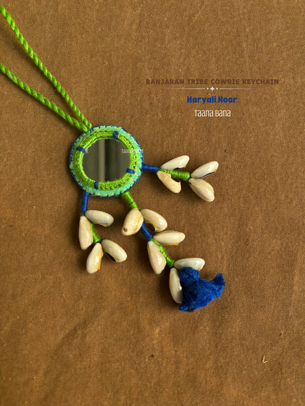 Hariyali Noor Mirror Cowrie Hanging- 1 pc