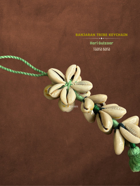 Hari Gulzar Cowrie Hanging- 1 pc