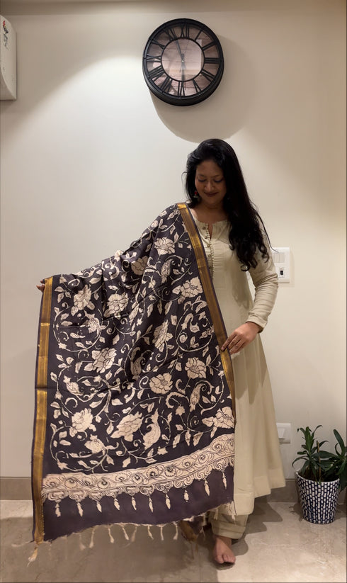 Black Pen Kalamkari Dupatta with Zari Border