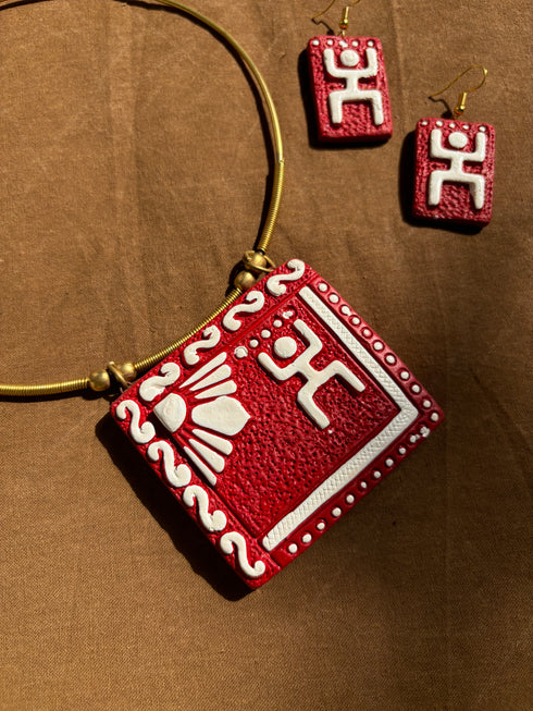 Red Hasli Dhokra Terracotta Choker