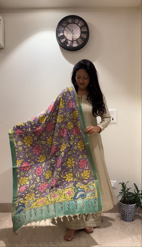 Lavender Pen Kalamkari Dupatta with Zari Border