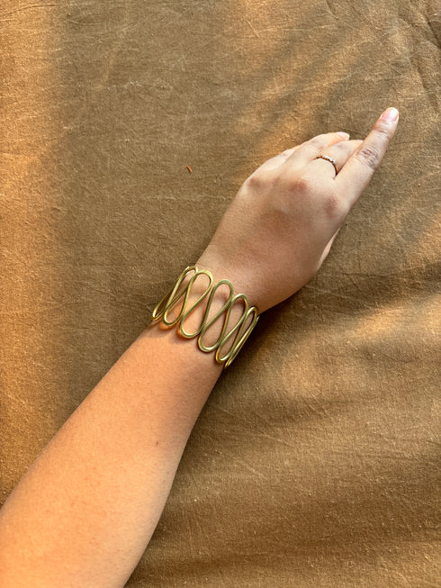 Jala Brass metal Dhokra Bracelet