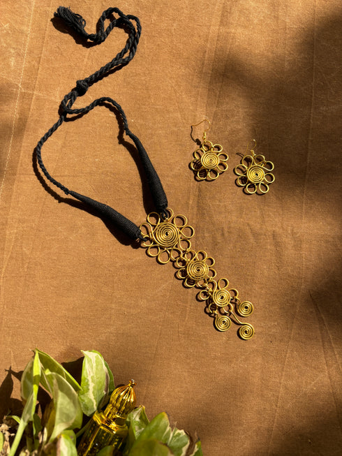 Black Flower Drop Dhokra Necklace