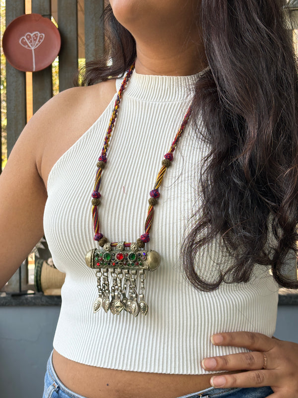Taveez Mahal Patwa Thread Necklace