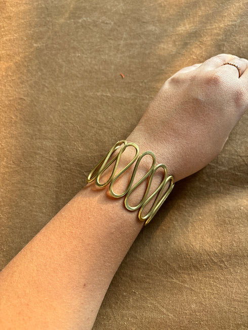 Jala Brass metal Dhokra Bracelet