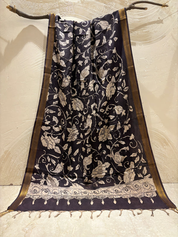 Black Pen Kalamkari Dupatta with Zari Border
