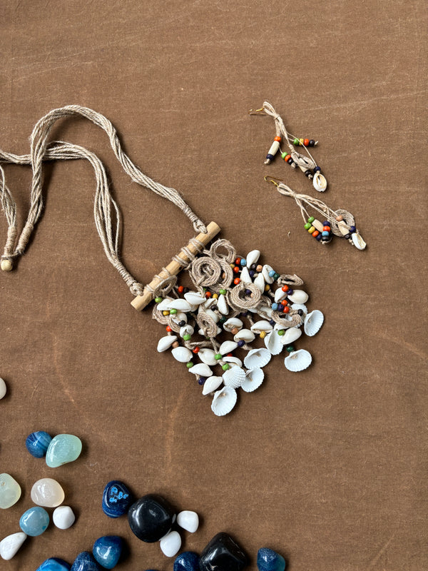 Wanderlust Waves Cowrie Jute Necklace