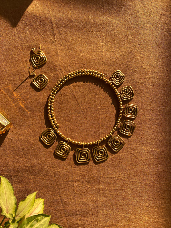 Chakor Dhokra choker