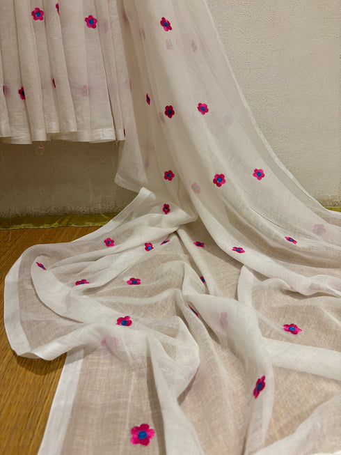 Moti Baagh White Mul Cotton Saree
