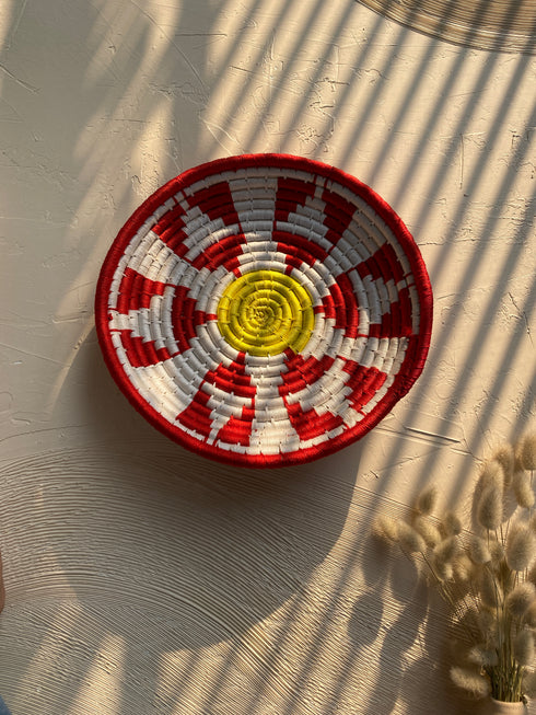 Candy tinge - Hand Woven Sabai Grass wall basket Set