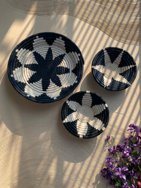 Floral kohl - Handwoven Sabai Grass wall baskets set