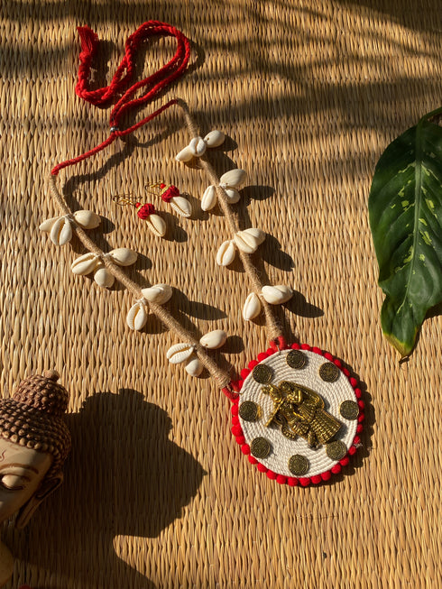 Radha Krishan White Thread Kaudi Necklace