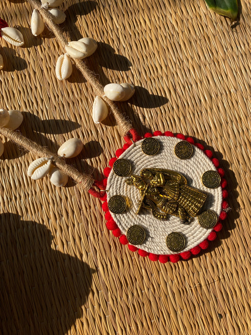 Radha Krishan White Thread Kaudi Necklace