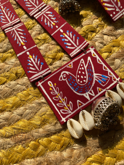 Mehroon Bird Warli Fabric Necklace