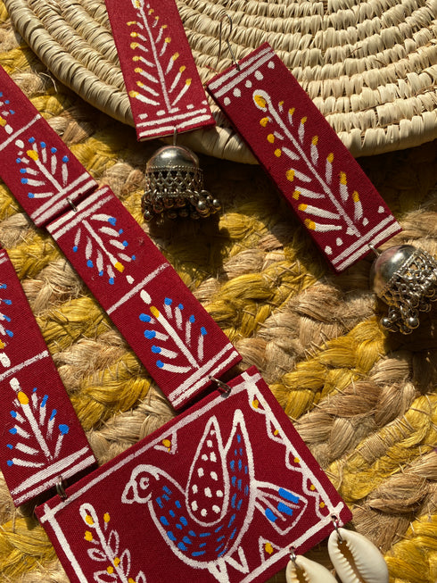 Mehroon Bird Warli Fabric Necklace